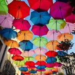 Au Pied De La Cite Καρκασόν