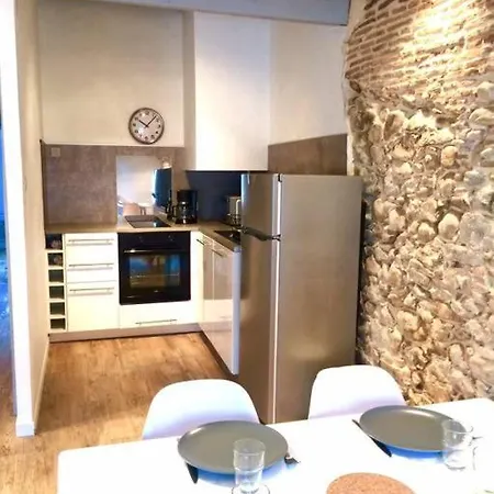 Au Pied De La Cite Apartament *